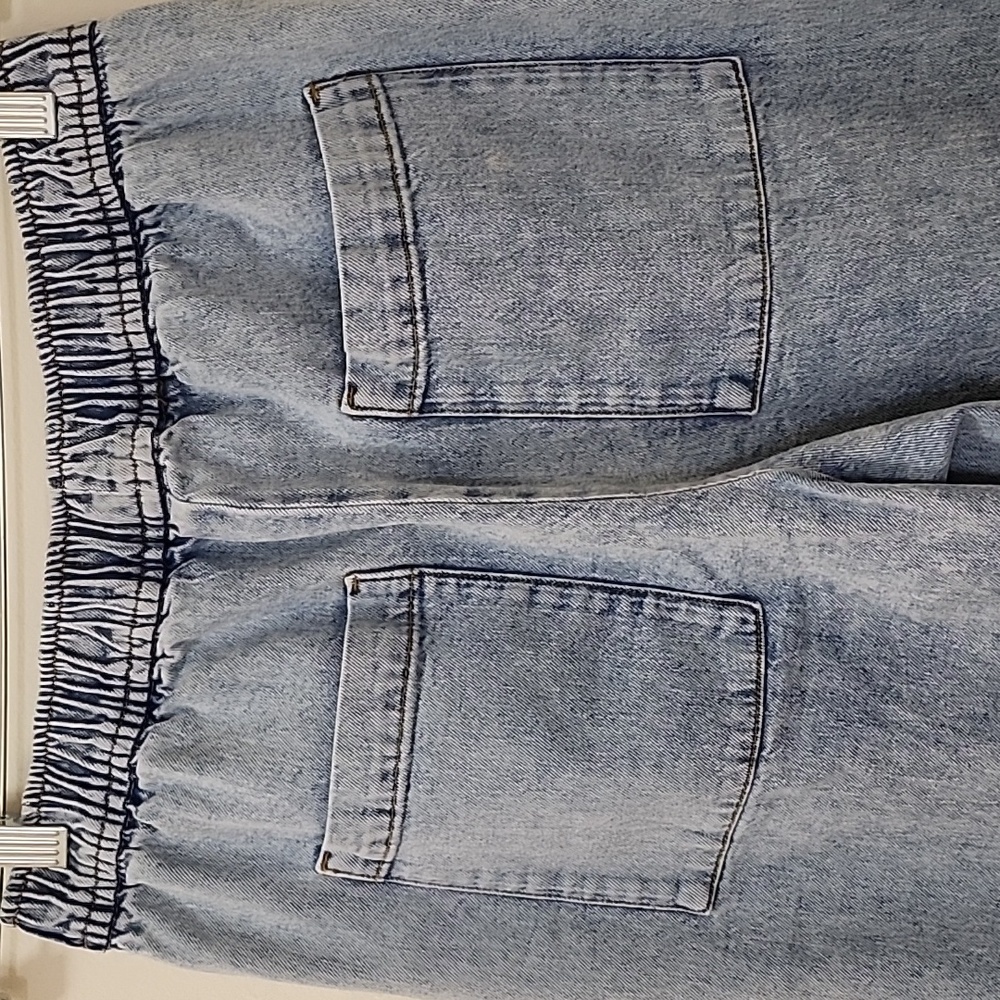 WeWoreWhat Light Wash Blue Wide Leg Jeans - Picture 12 of 16